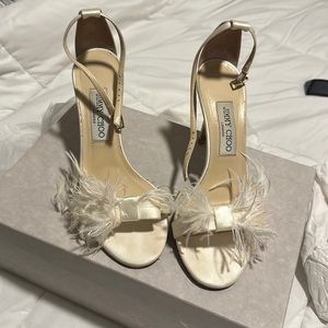 Say I do in Jimmy Choo .